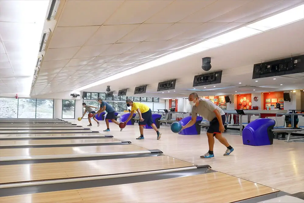 Bowling lanes